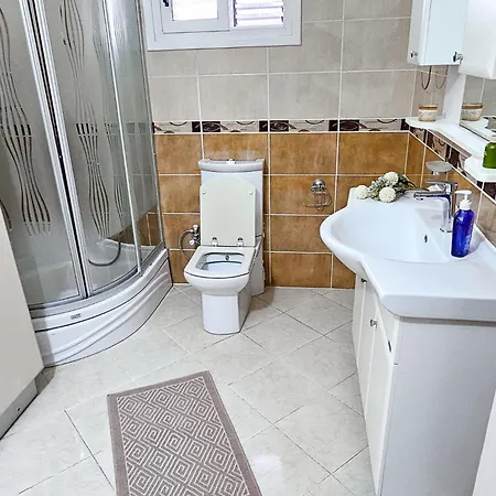 W Private Pool 7 Min To Coast In Kyrenia Kyrenia (Northern Cyprus)